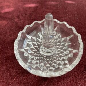 3.5 inches ring holder (base) with 2.5 inches post